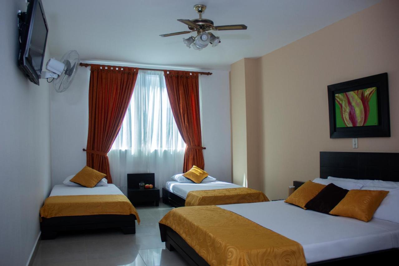 Hotel Plazuela San Ignacio Medellin Bagian luar foto