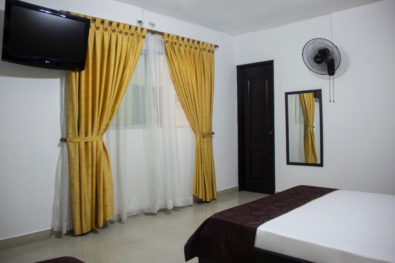 Hotel Plazuela San Ignacio Medellin Bagian luar foto