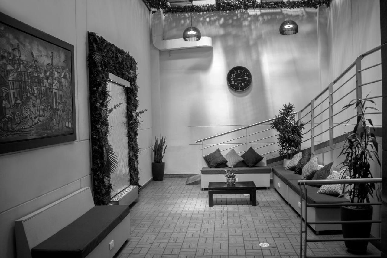 Hotel Plazuela San Ignacio Medellin Bagian luar foto