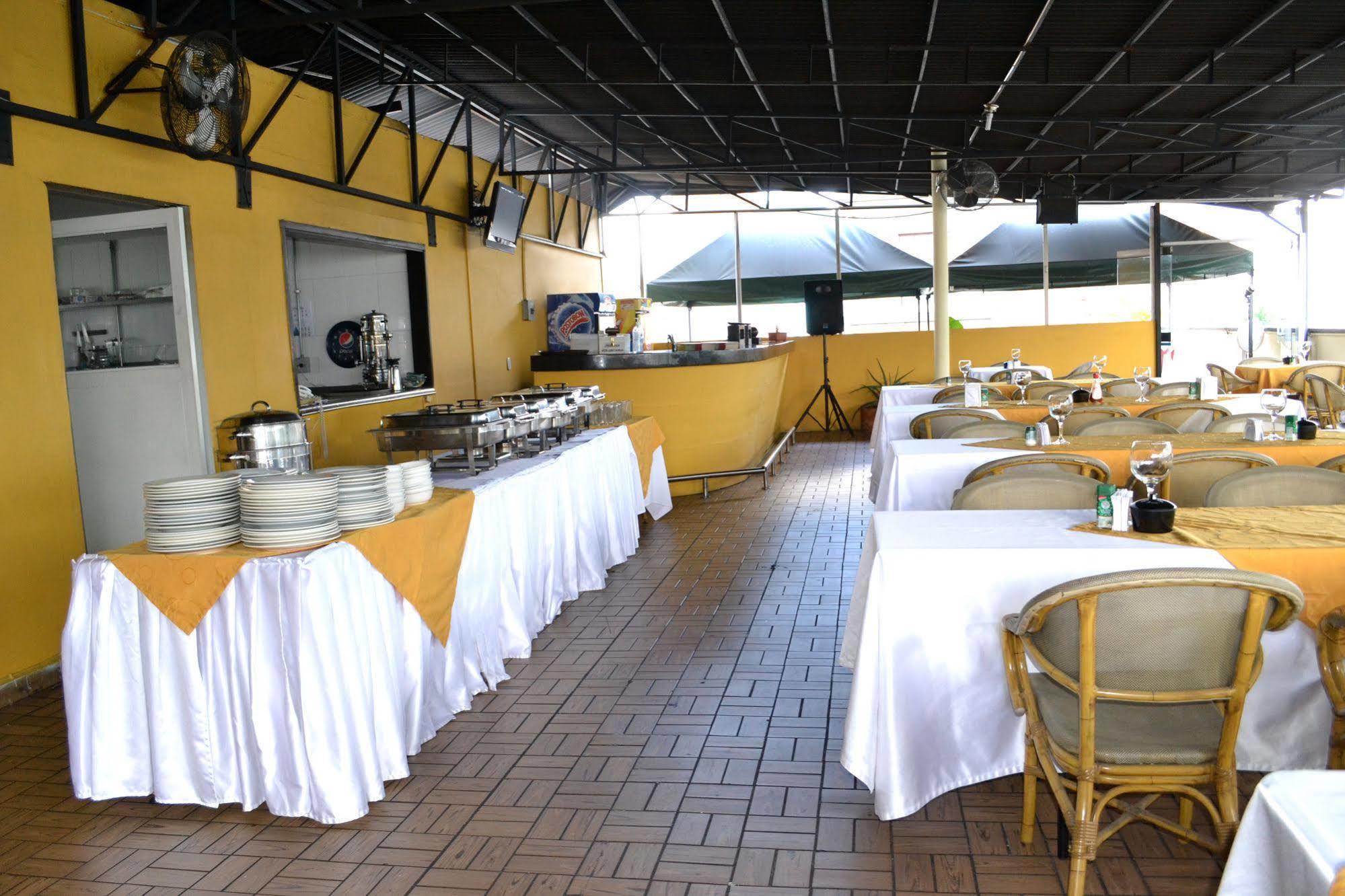 Hotel Plazuela San Ignacio Medellin Bagian luar foto
