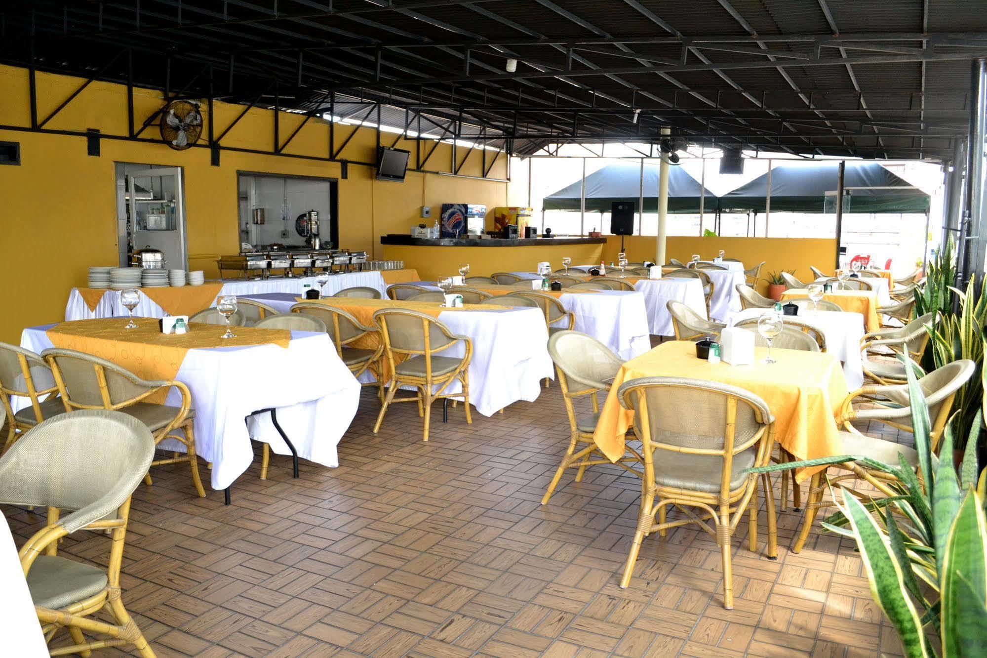 Hotel Plazuela San Ignacio Medellin Bagian luar foto
